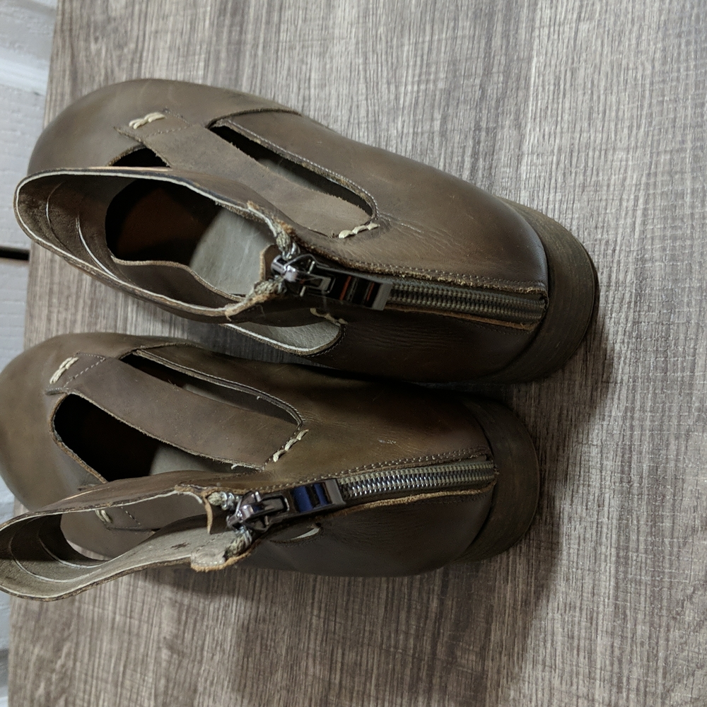 Antelope Leather Shoes Euc View 3